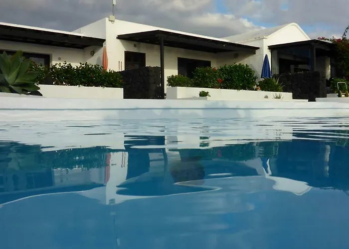 Finca Del Mar Naturist Complex * Чарко-дель-Пало