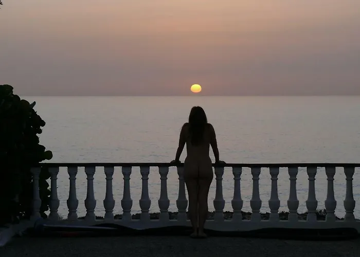 Finca Del Mar Naturist Complex * تشاركو ديل بالو